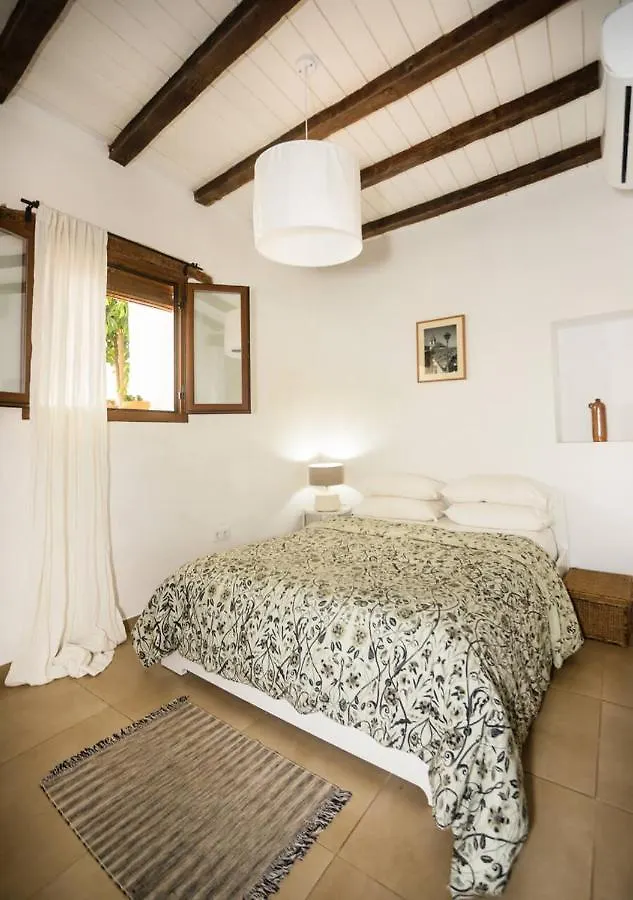 Casa De Los Cuadros Villaluenga Del Rosario
